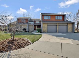 2441 N Plumthicket Ct, Wichita, KS 67226