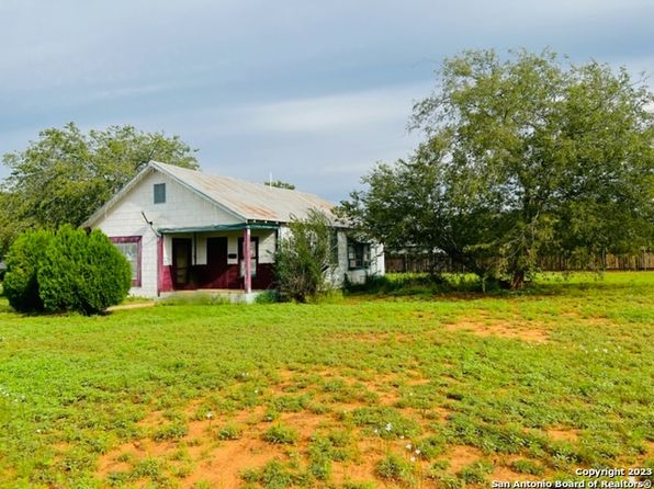 Pearsall TX Real Estate - Pearsall TX Homes For Sale | Zillow