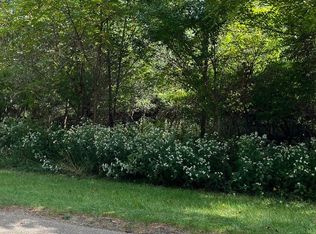306 Platte Dr, Dixon, IL 61021