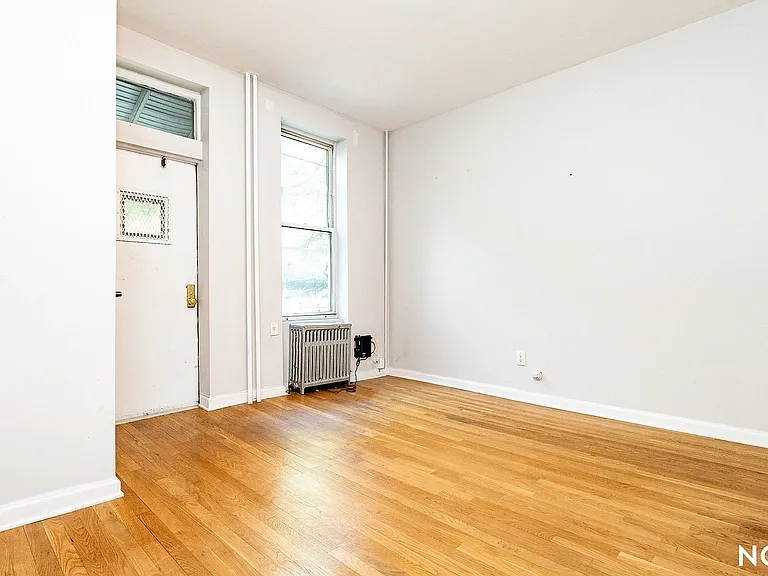 183 Jefferson St #1L — Photo 5