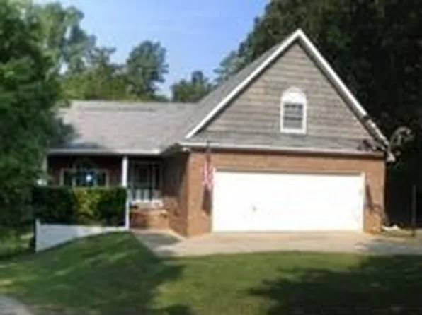 112 Mallard Lakes Ct, Lexington, SC 29072