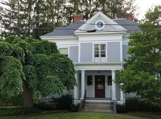 16 Academy St, Winchendon, MA 01475
