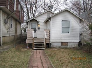 62 Bergen St, Middletown, NJ 07748