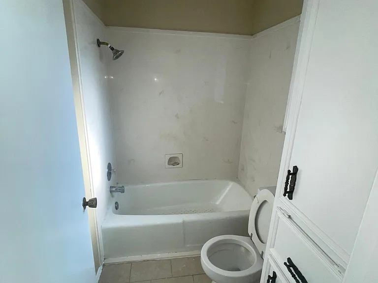 5322 Inverness Dr — Photo 12