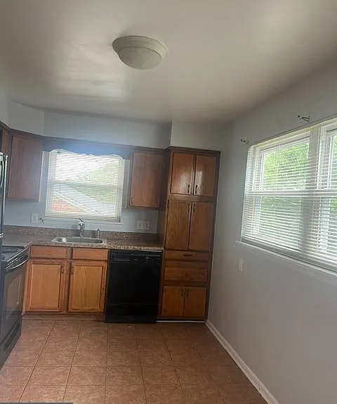 7506 New Hampshire Ave — Photo 11