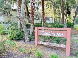 101 Woodhaven Dr APT 6, Hilton Head Island, SC 29928