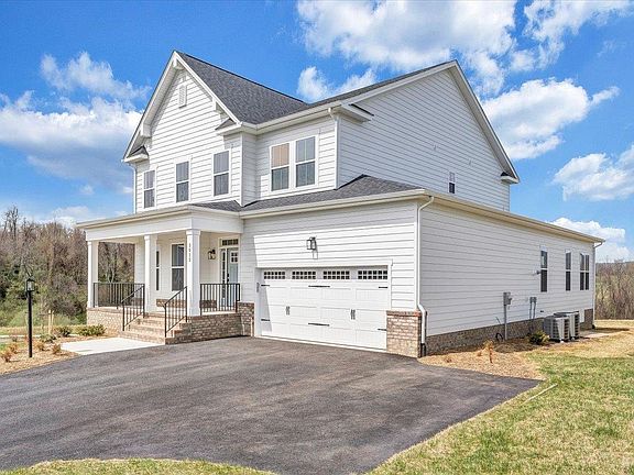 2nd image of 3015 Natalies Way