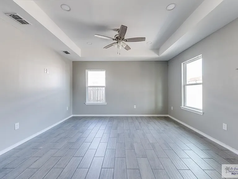 2107 Carlos Ave #A — Photo 13