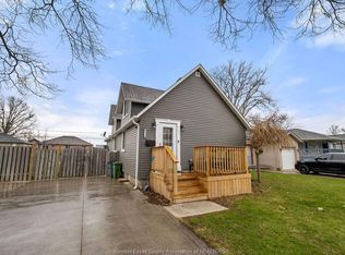 2119 Longfellow Ave, Windsor, ON N9B 3J5