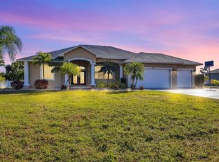 206 Rotonda Blvd N, Rotonda West, FL 33947