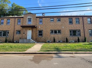4000 Forest Ave #6, Brookfield, IL 60513