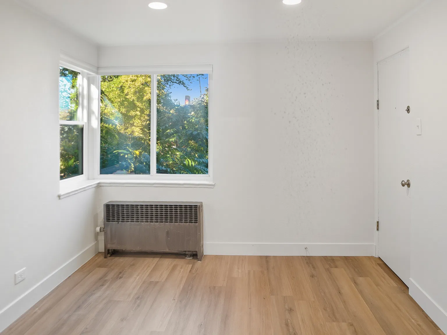 1 bed, 500 sqft, $1,350 — Photo 4