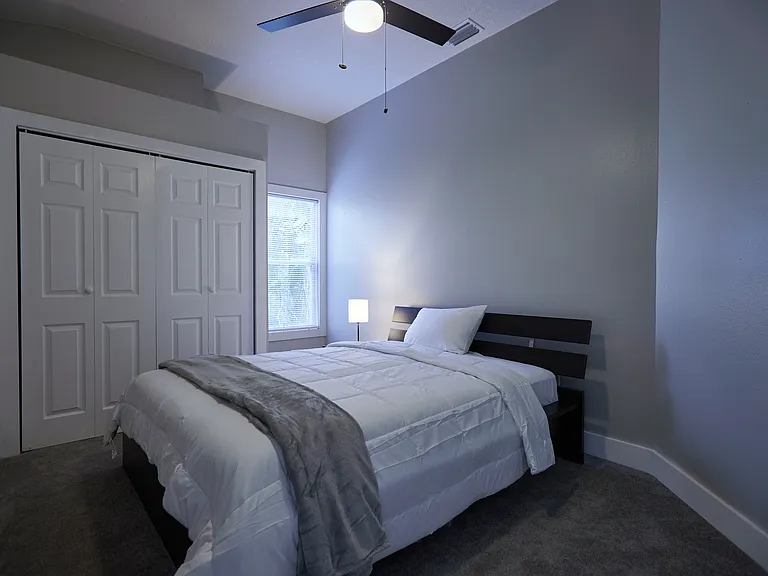 2602 Wrencrest Cir — Photo 26