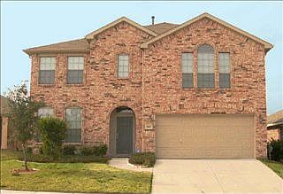 5th image of 601 Fireberry Dr