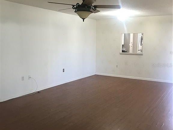 5th image of 265 Sherwood Dr