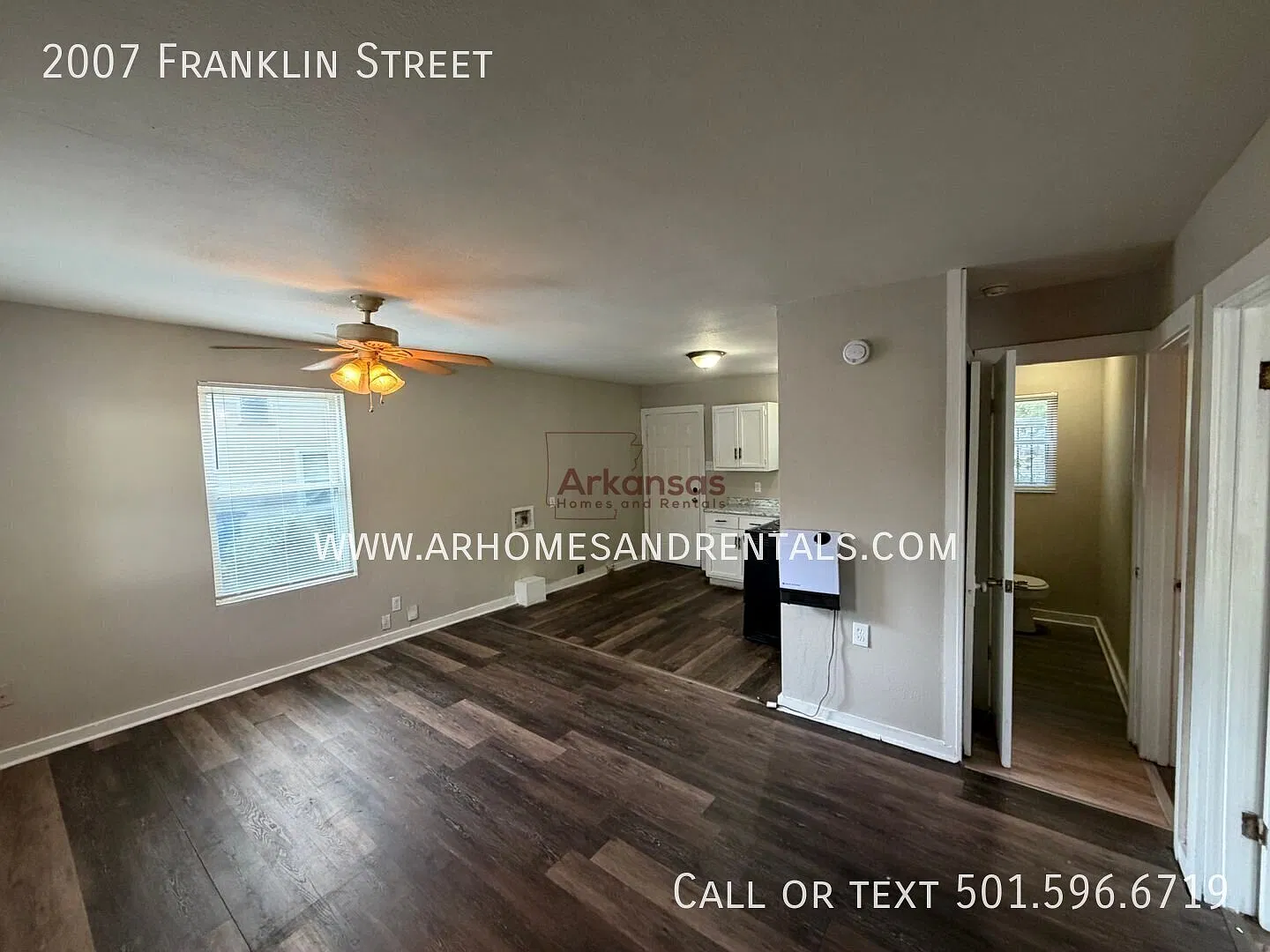 ~ 1/2 Off First Month's Rent! ~ 2 Bedrooms | 1 Bathroom ~ 2007 Franklin Street — Photo 2