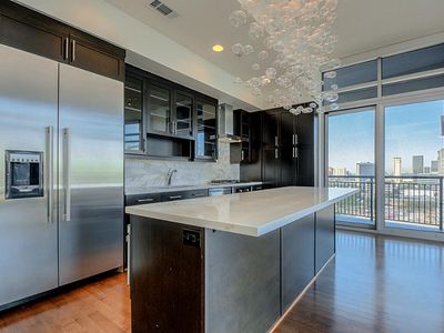 2207 Bancroft St APT 1401, Houston, TX, 77027
