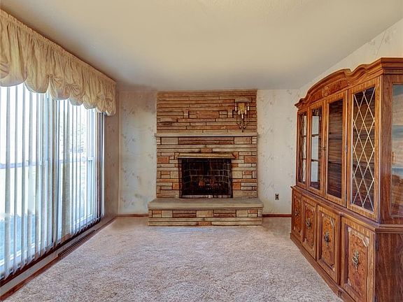 2nd image of 4816 Monticello Blvd