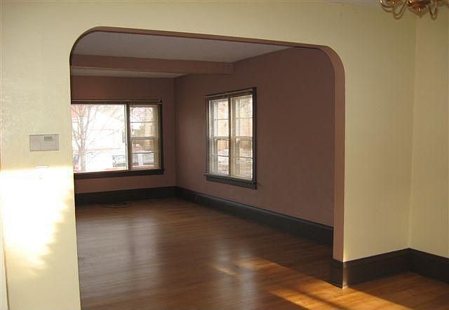 2nd image of 4928 35th Ave S