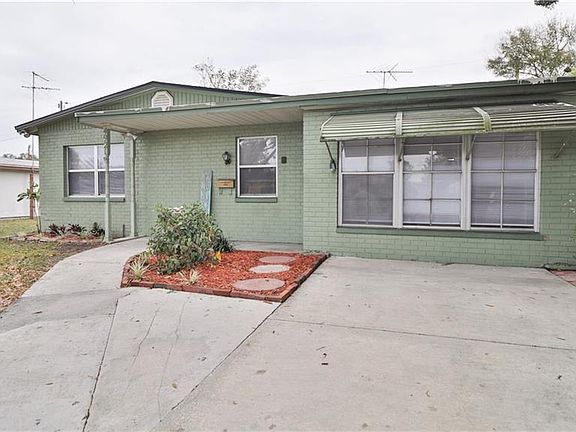 3rd image of 4921 Murray Hill Dr