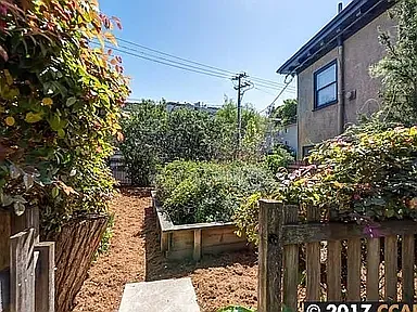 211 Orange St #2 — Photo 9