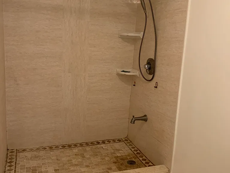1650 Ala Moana Blvd #511 — Photo 32