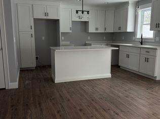 321 Winthrop St #107, Taunton, MA 02780