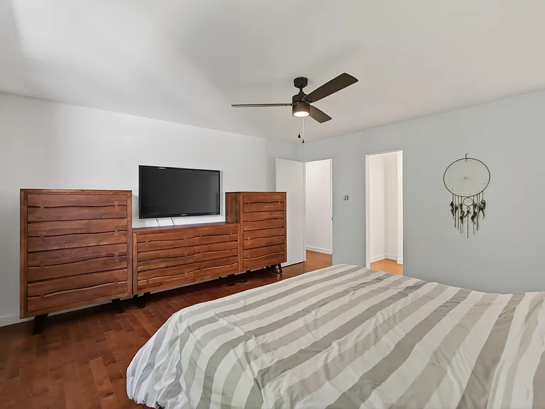 898 Explorer Ln — Photo 21