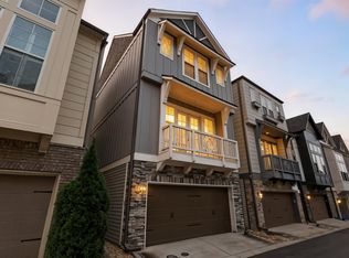 545 Mirrormont Dr SE, Smyrna, GA 30080