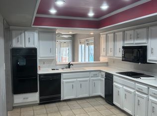 5924 S Atlanta Pl E, Tulsa, OK 74105