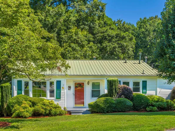 209 New St, Gaffney, SC 29340