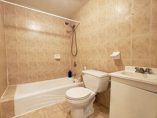 Rented by Bright Villas LLC | media 23