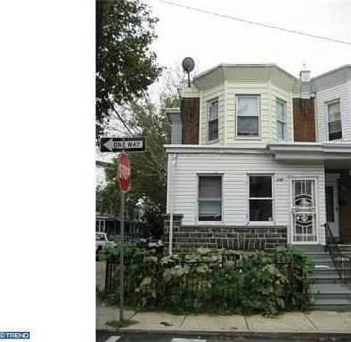 2nd image of 240 W Wellens Ave