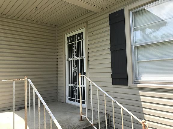 3rd image of 128 Old Mulberry Rd