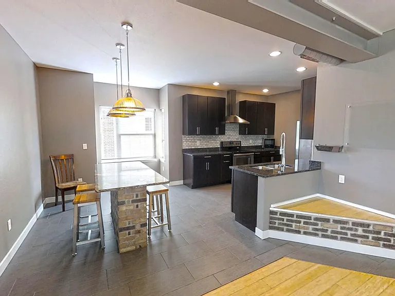 505 S 2nd St #A — Photo 5