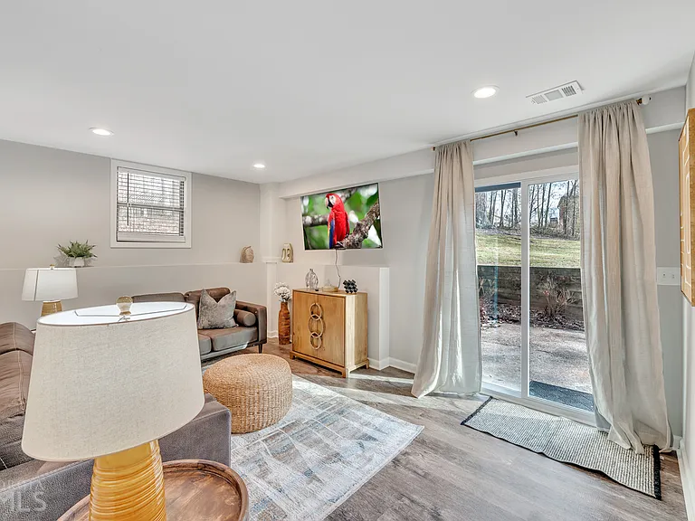 1898 Winding Creek Ln SW — Photo 29