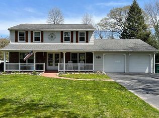 100 Dellwood Dr, Elma, NY 14059