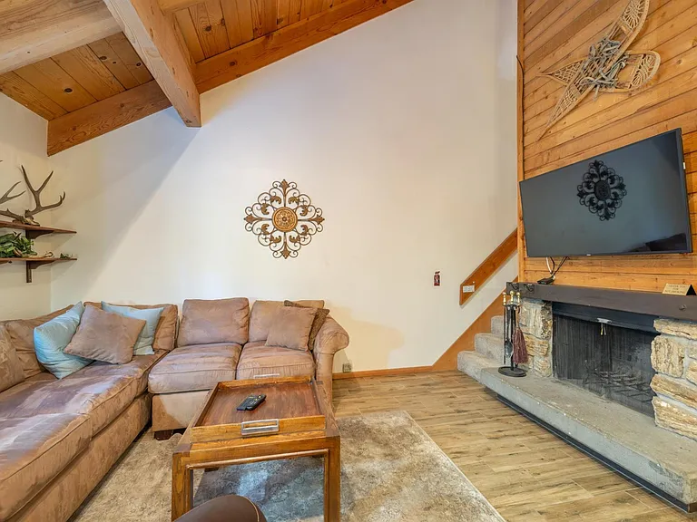 725 Granlibakken Rd #86 — Photo 7