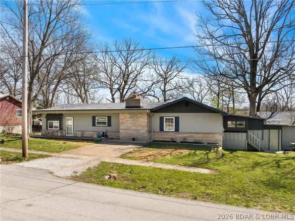 106 Leonard North St, Camdenton, MO 65020
