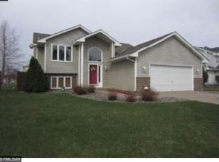 10926 Brittany Dr N, Champlin, MN 55316