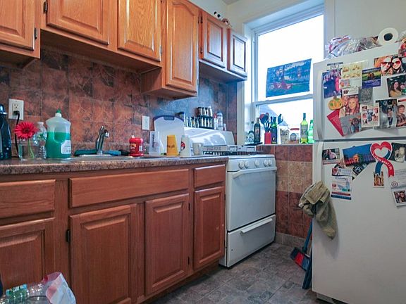 5th image of 3320 28th St #2