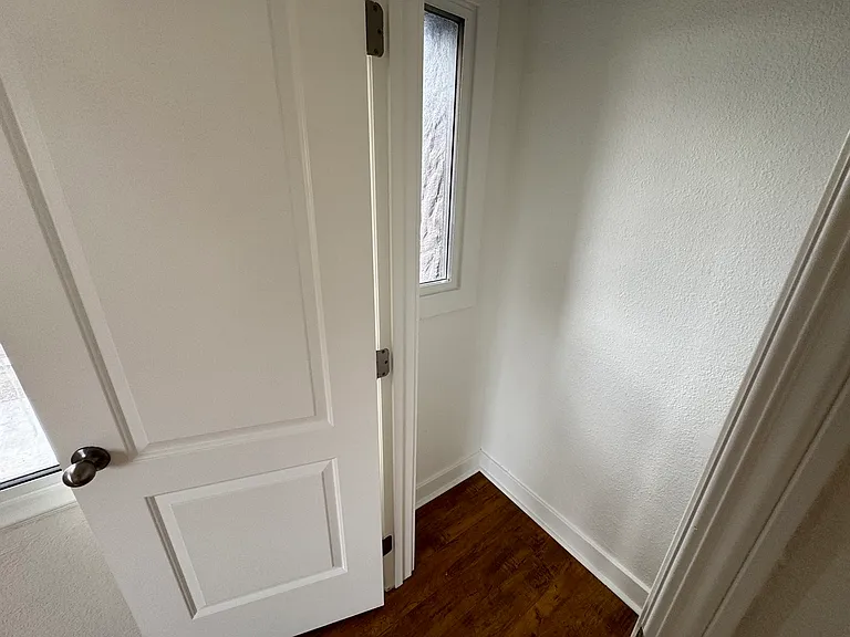 2336 W 21st St #2336 — Photo 28