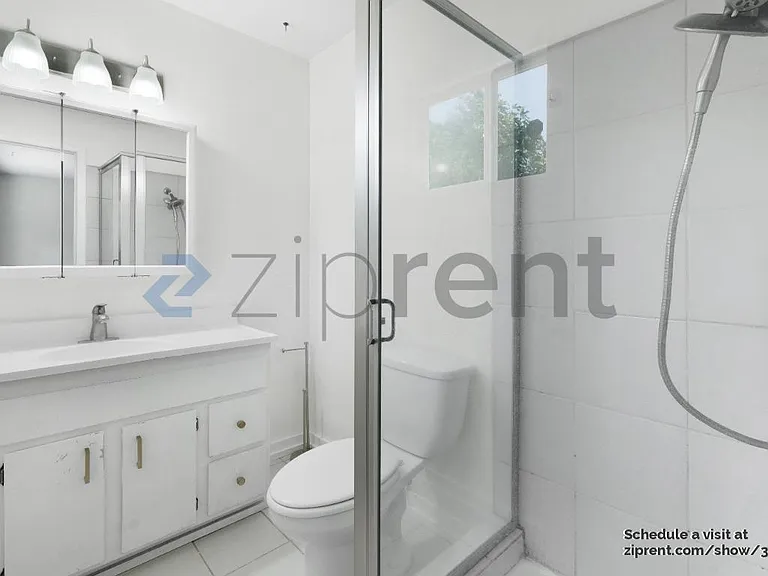 En Suite Bathroom