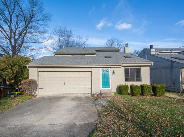 11629 Kings Ln, Middletown, KY 40243