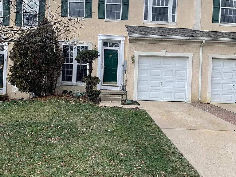 3 Bridle Ct — Photo 1