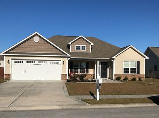 754 Radiant Dr, Jacksonville, NC 28546