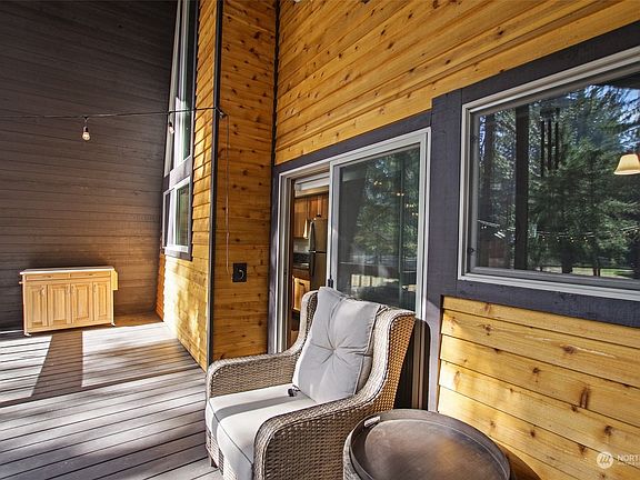 Sit and watch the snow fall w a cup of coffee>