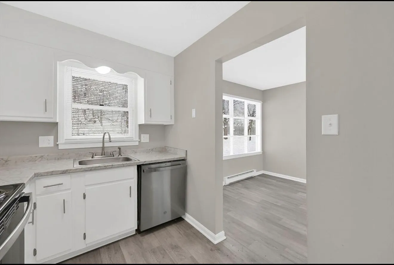 2 bed, 1.5 bath, 1000 sqft, $1,850 — Photo 4