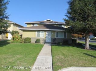411 W Santa Ana Ave APT 2, Clovis, CA 93612