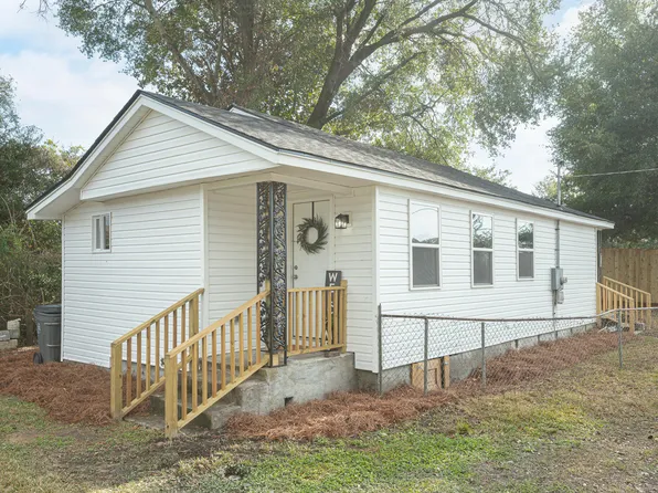 2213 Crosby Ave, North Charleston, SC 29405